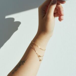 !Free Catbird Ring w/ Catbird 14k gold 1976 choker and matching 2 bracelet set